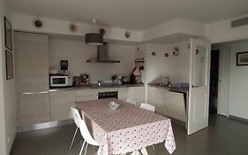 Menton Park Apartment